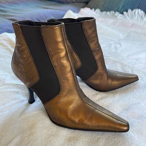 Donald J Pliner bronze metallic booty size 8